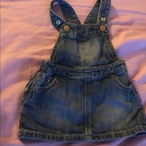 Baby clothing